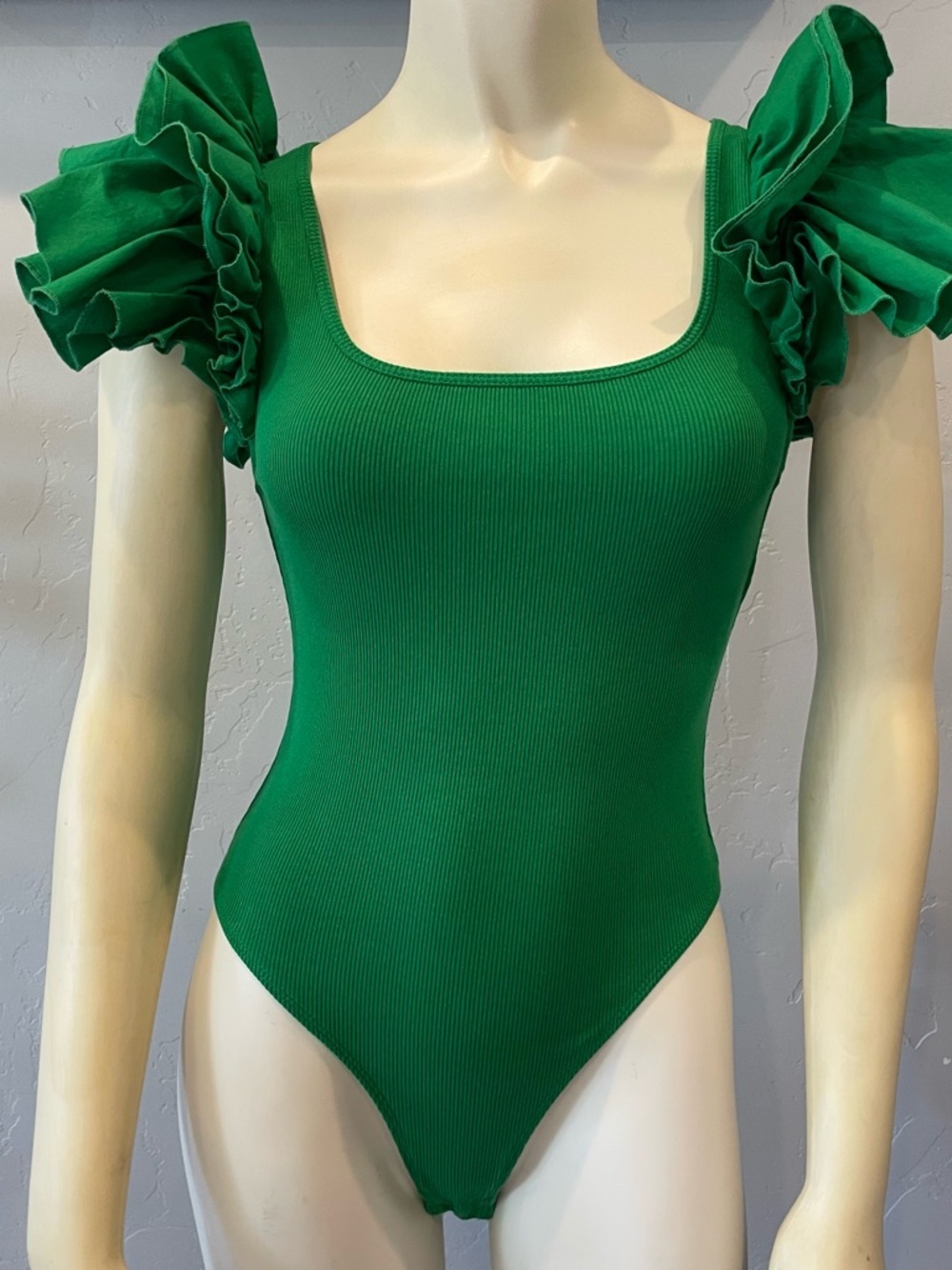 New Zara Green Ruffled Sleeve Ribbed cotton stretch Bodysuit S